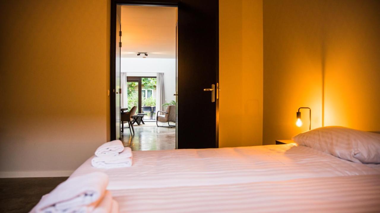 Oranjezon - Vakantiehuis 6 personen Vrouwenpolder Bagian luar foto